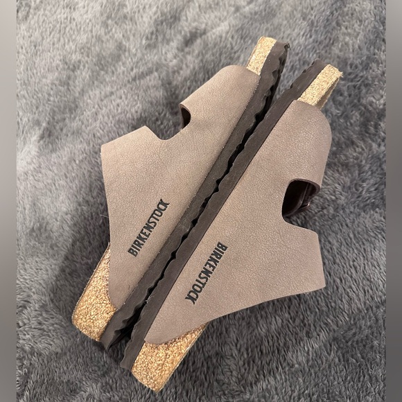 Birkenstock Sandals, size 6.5 - Picture 2 of 6